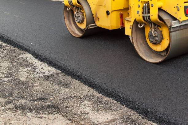 Trusted Carthage, IL Driveway Paving  Experts